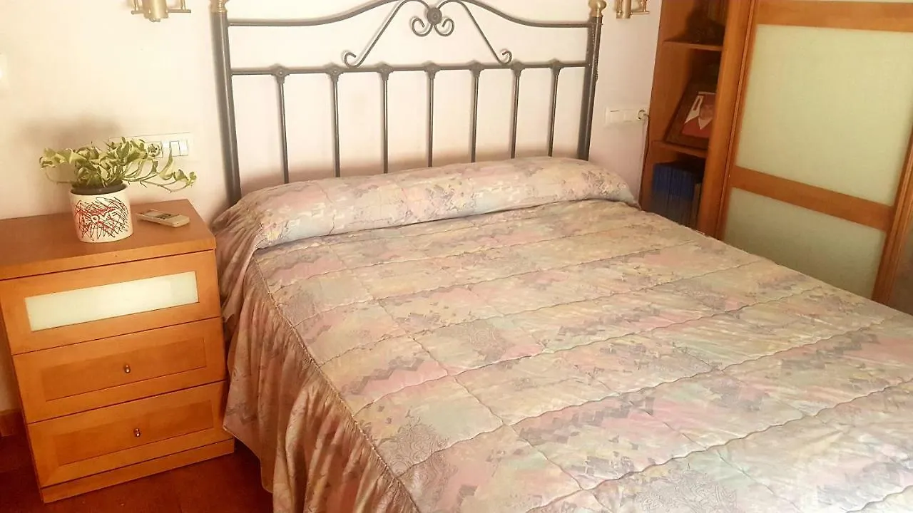 Apartamento Excelente habitación en bonita y tranquila casa en Benalmadena pueblo