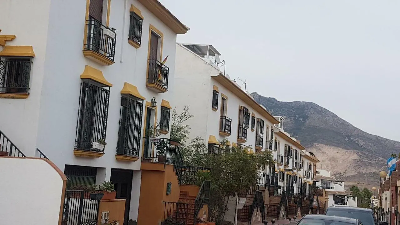 Excelente Habitacion En Bonita Y Tranquila Casa En Benalmadena Pueblo Apartment
